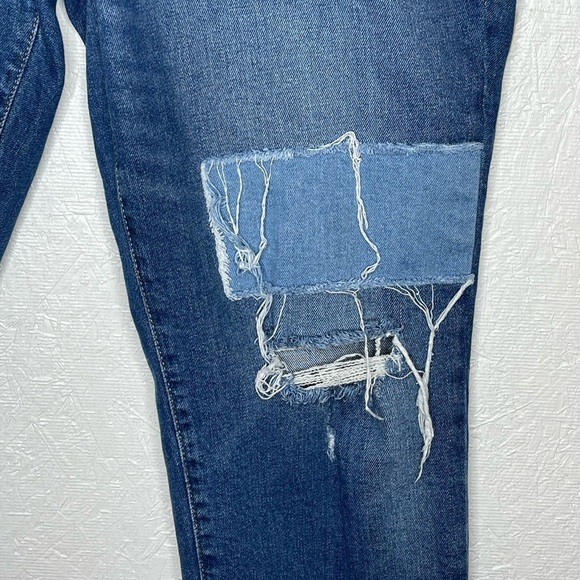 Women’s Old Navy Distressed Patchwork High Rise Tall Straight Leg Jeans Size 10 - Picture 3 of 9